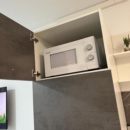 Deniz'S Serviced Apartment. Niederaula Exteriör bild