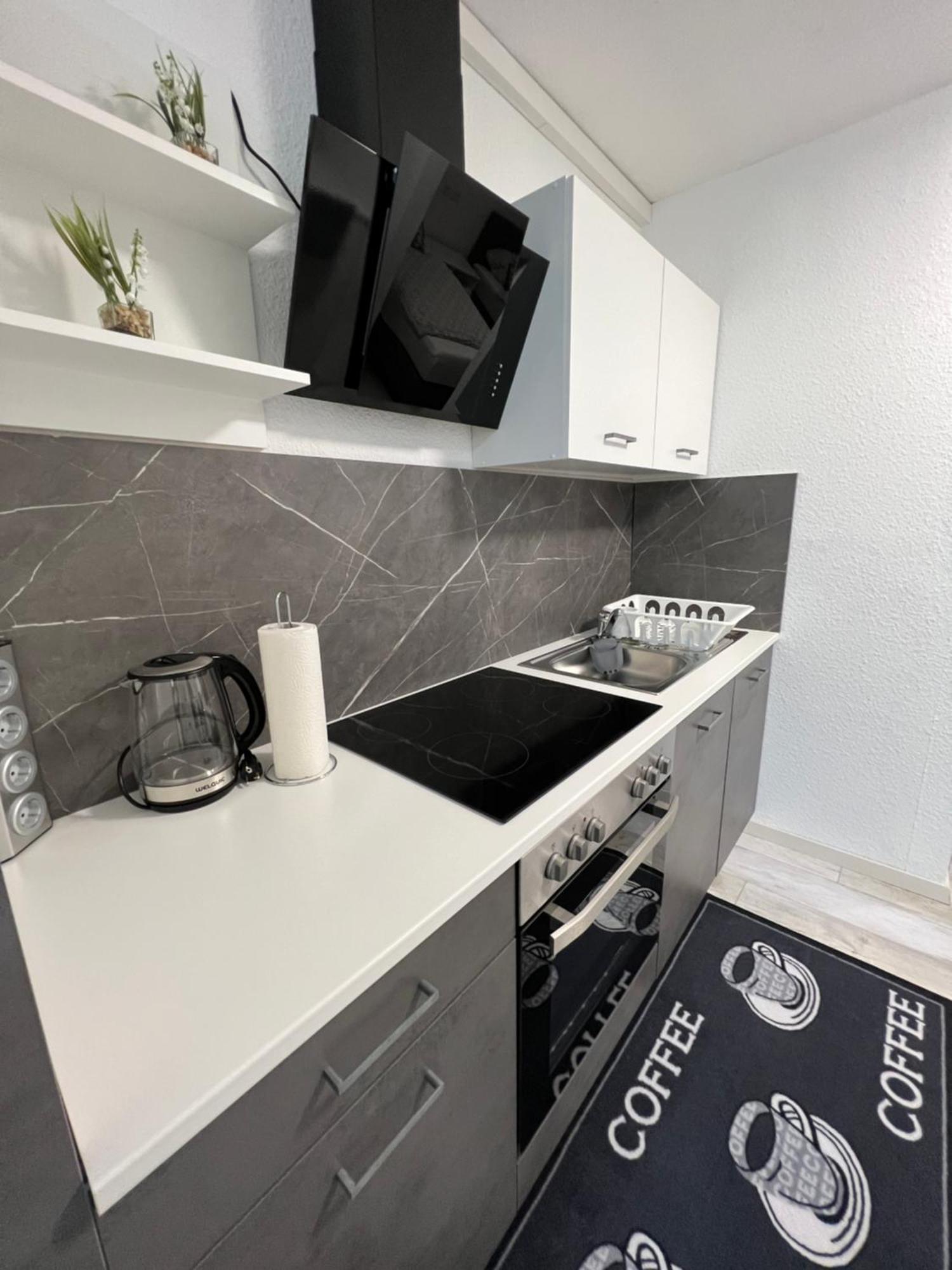 Deniz'S Serviced Apartment. Niederaula Exteriör bild